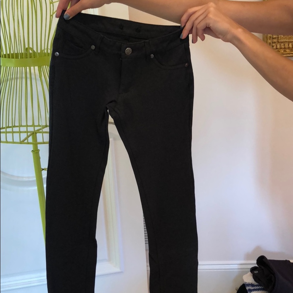 Tight skinny jeans
